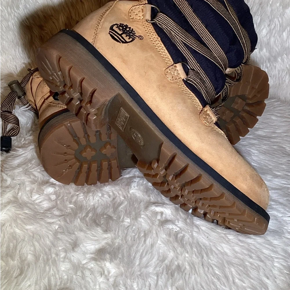 Timberland 650 boys lined winter boots size 3.5